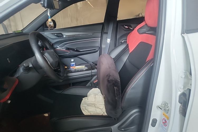 Used CHANGAN X5 PLUS 2025 1.5T DCT Superior Edition Left Front Seat