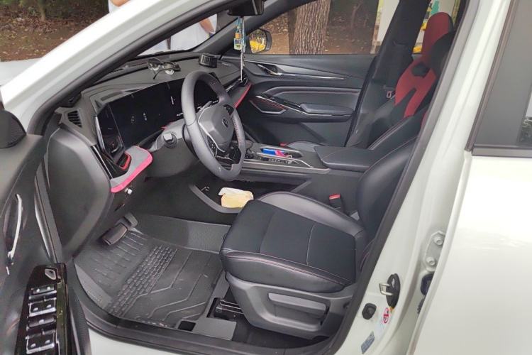 Used CHANGAN X5 PLUS 2025 1.5T DCT Pioneer Edition Left Front Seat