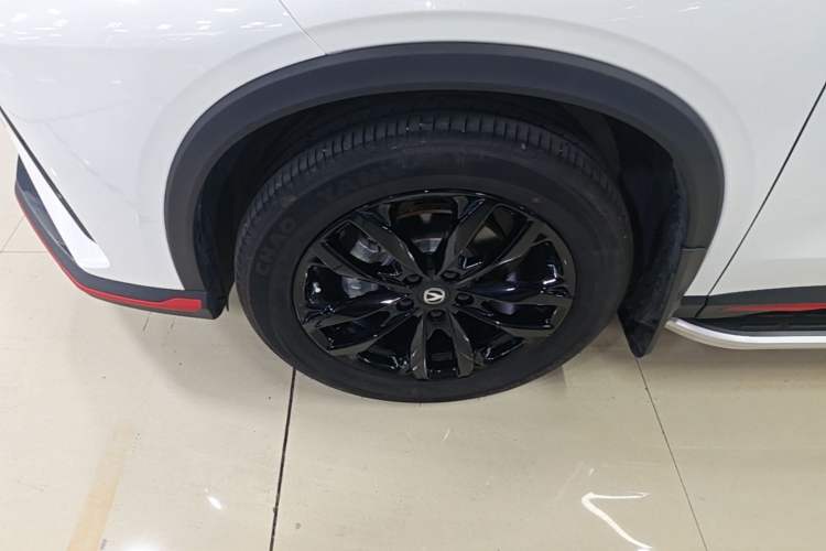 Used CHANGAN X5 PLUS 2025 1.5T DCT Pioneer Edition Left Front Wheel Hub