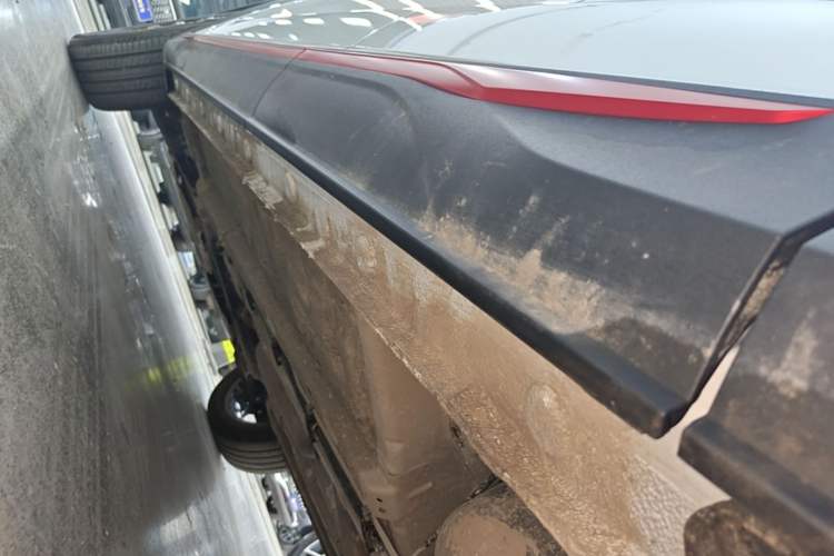Used CHANGAN X5 PLUS 2025 1.5T DCT Pioneer Edition Left Side Sill