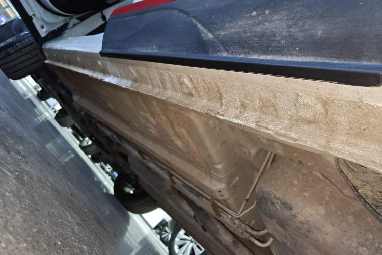 Used CHANGAN X5 PLUS 2025 1.5T DCT Pioneer Edition Left Side Sill