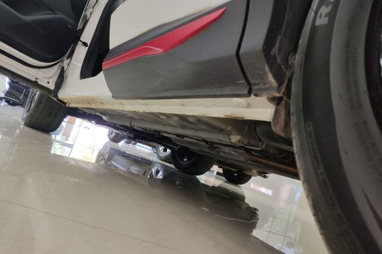 Used CHANGAN X5 PLUS 2025 1.5T DCT Pioneer Edition Left Side Sill