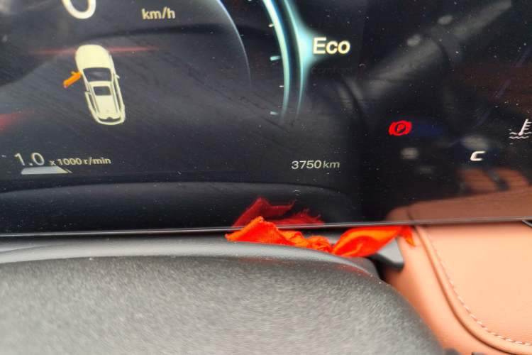 Used CHANGAN X5 PLUS 2025 1.5T DCT Pioneer Edition Odometer Close Up