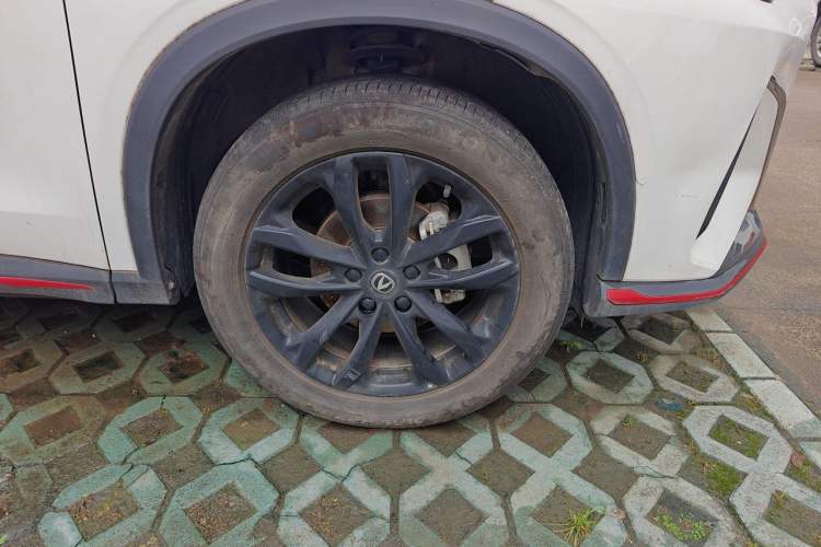 Used CHANGAN X5 PLUS 2025 1.5T DCT Pioneer Edition Right Front Wheel Hub