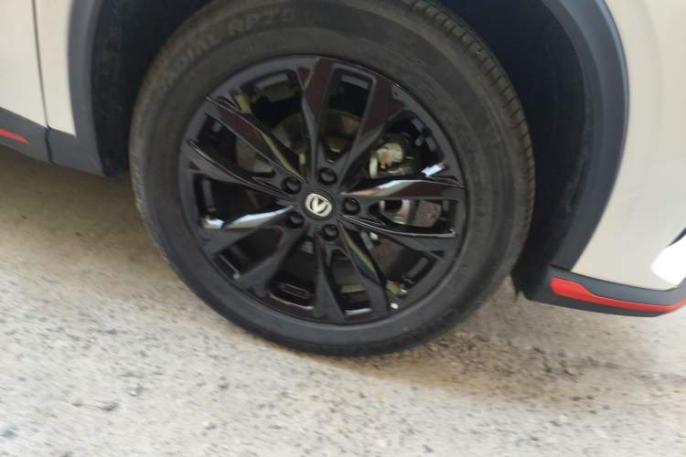 Used CHANGAN X5 PLUS 2025 1.5T DCT Pioneer Edition Right Front Wheel Hub