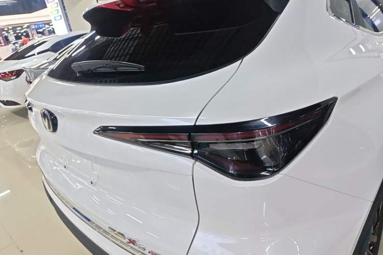 Used CHANGAN X5 PLUS 2025 1.5T DCT Pioneer Edition Right Rear Taillight