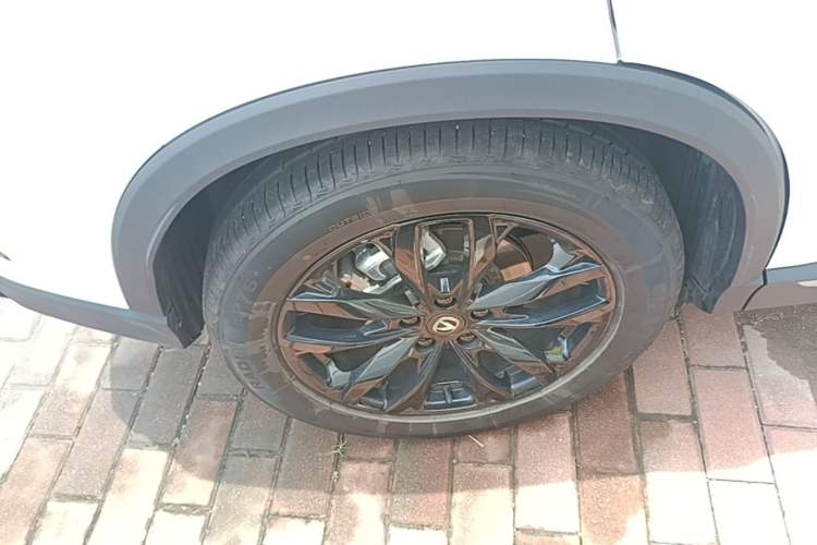 Used CHANGAN X5 PLUS 2025 1.5T DCT High-Energy Version Right Rear Wheel Hub