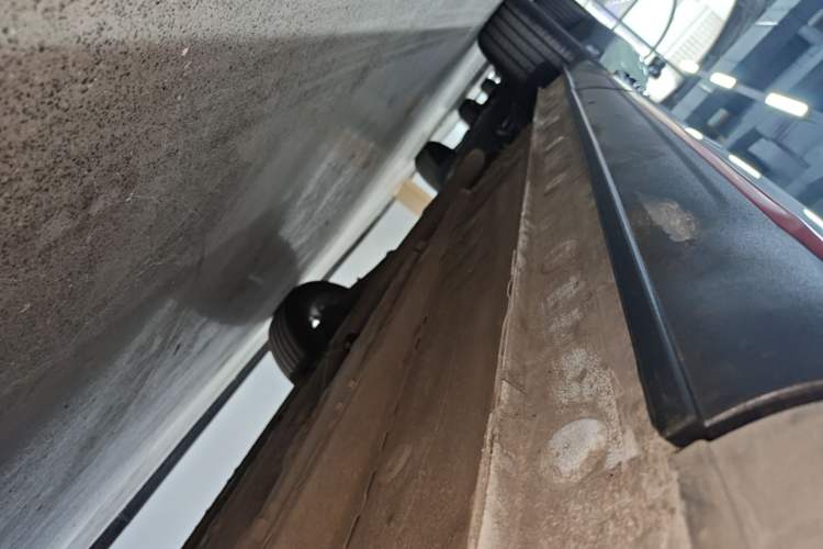 Used CHANGAN X5 PLUS 2025 1.5T DCT Pioneer Edition Right Side Sill