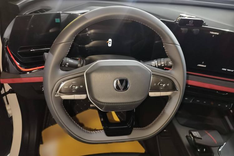Used CHANGAN X5 PLUS 2025 1.5T DCT Pioneer Edition Steering Wheel