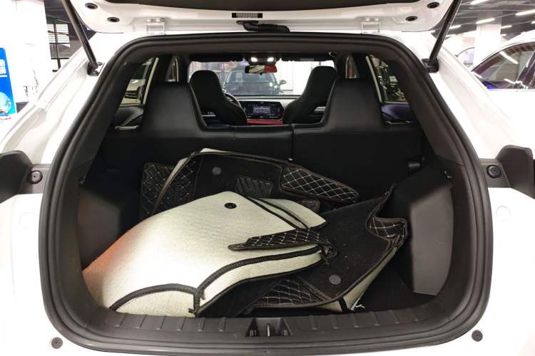 Used CHANGAN X5 PLUS 2025 1.5T DCT Pioneer Edition Trunk