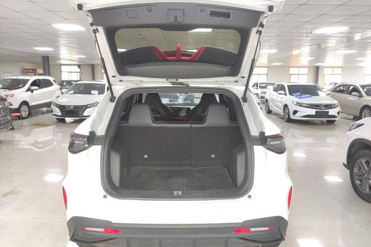 Used CHANGAN X5 PLUS 2025 1.5T DCT Pioneer Edition Trunk