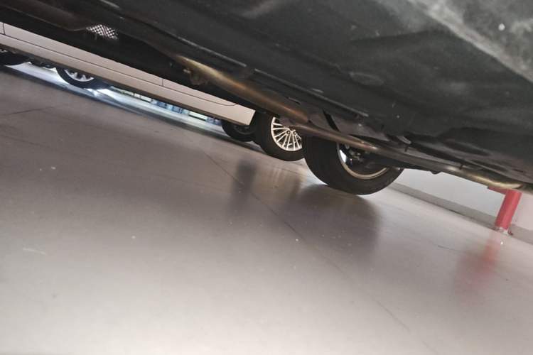 Used CHANGAN X5 PLUS 2026 Model, Second Generation, 1.5L MT Luxury Edition Chassis Rear Left