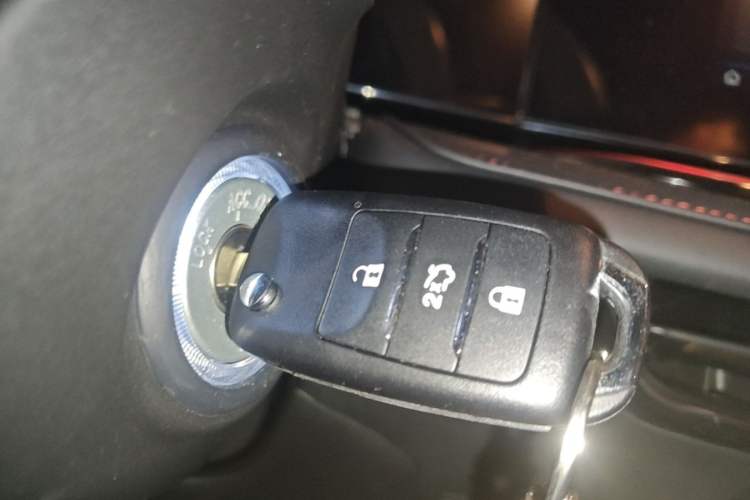 Used CHANGAN X5 PLUS 2026 Model, Second Generation, 1.5L MT Luxury Edition Vehicle Key