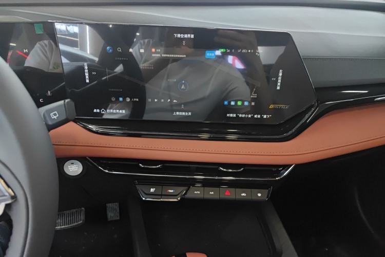 Used CHANGAN X5 PLUS 2026 Model, Second Generation, 1.5T Pioneer PRO Audio And AC Panel