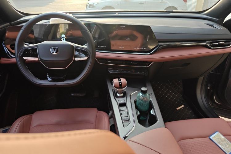 Used CHANGAN X5 PLUS 2026 Model, Second Generation, 1.5T Transcendence PRO Center Console