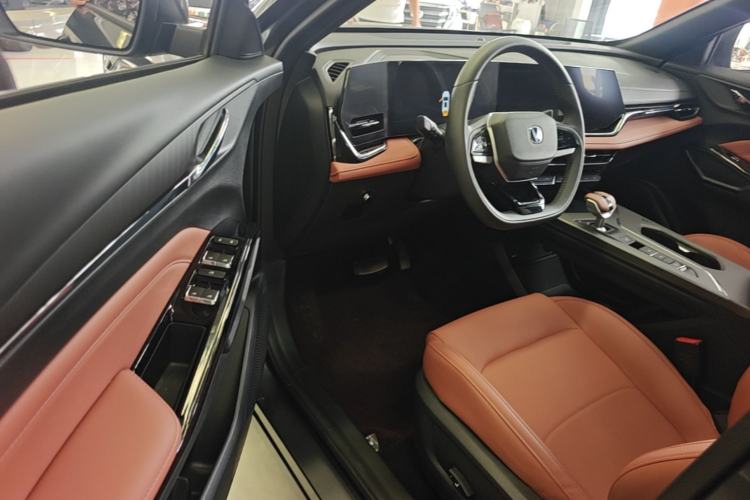 Used CHANGAN X5 PLUS 2026 Model, Second Generation, 1.5T Transcendence PRO Driver Seat