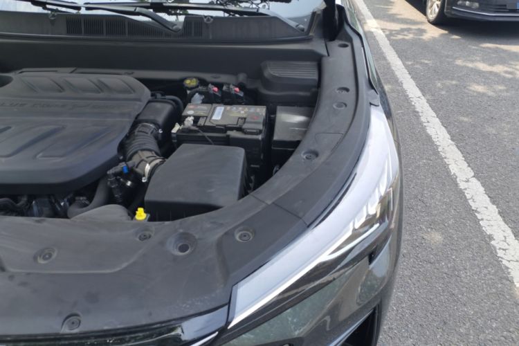 Used CHANGAN X5 PLUS 2026 Model, Second Generation, 1.5T Pioneer PRO Engine Bay Left