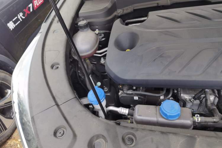 Used CHANGAN X5 PLUS 2026 Model, Second Generation, 1.5T Transcendence PRO Engine Bay Right