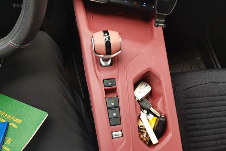 Used CHANGAN X5 PLUS 2026 Model, Second Generation, 1.5T Pioneer PRO Gear Lever