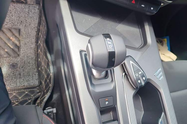 Used CHANGAN X5 PLUS 2026 Model, Second Generation, 1.5T High-Energy PRO Gear Lever