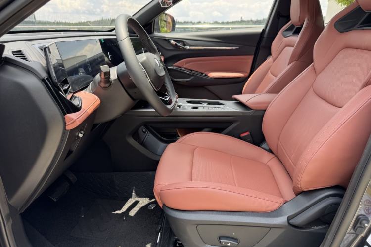 Used CHANGAN X5 PLUS 2026 Model, Second Generation, 1.5T Excellence PRO Interior 2