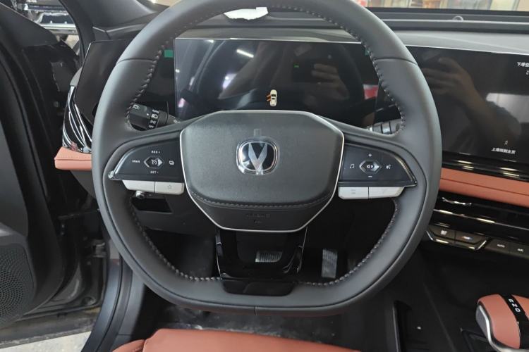 Used CHANGAN X5 PLUS 2026 Model, Second Generation, 1.5T Pioneer PRO Interior 3