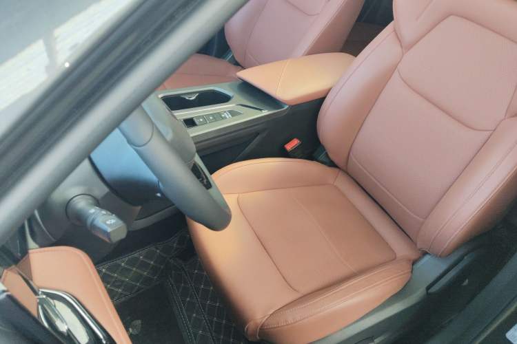 Used CHANGAN X5 PLUS 2026 Model, Second Generation, 1.5T Transcendence PRO Left Front Seat