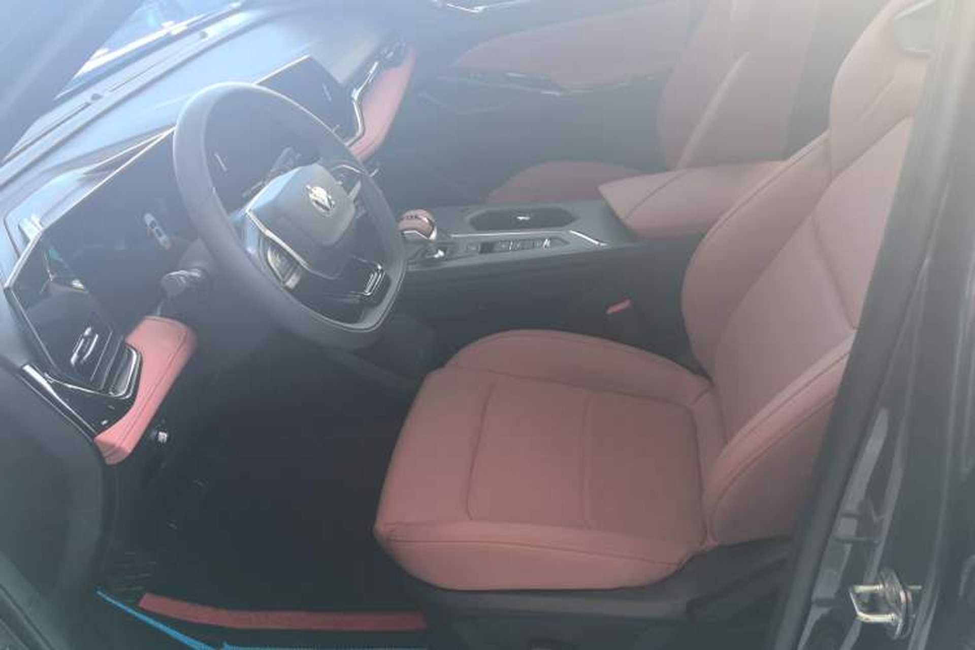 Used CHANGAN X5 PLUS 2026 Model, Second Generation, 1.5T Transcendence PRO Left Front Seat