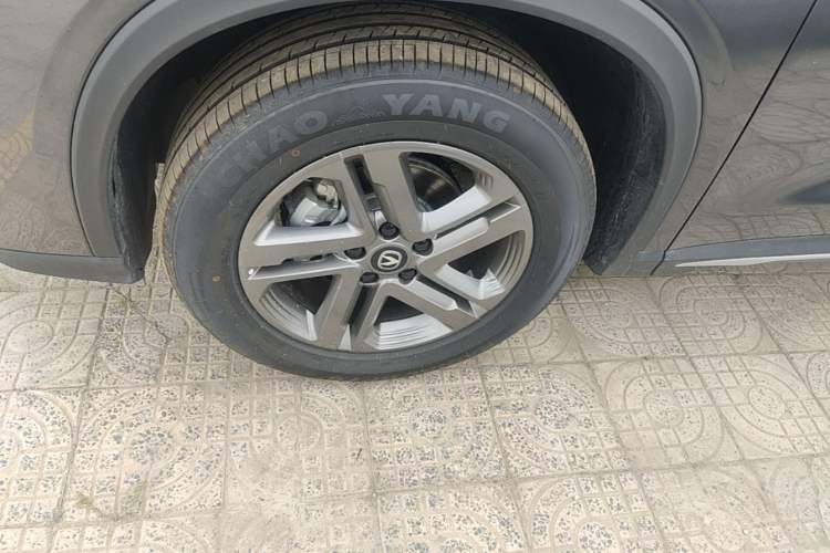 Used CHANGAN X5 PLUS 2026 Model, Second Generation, 1.5T High-Energy PRO Left Front Wheel Hub