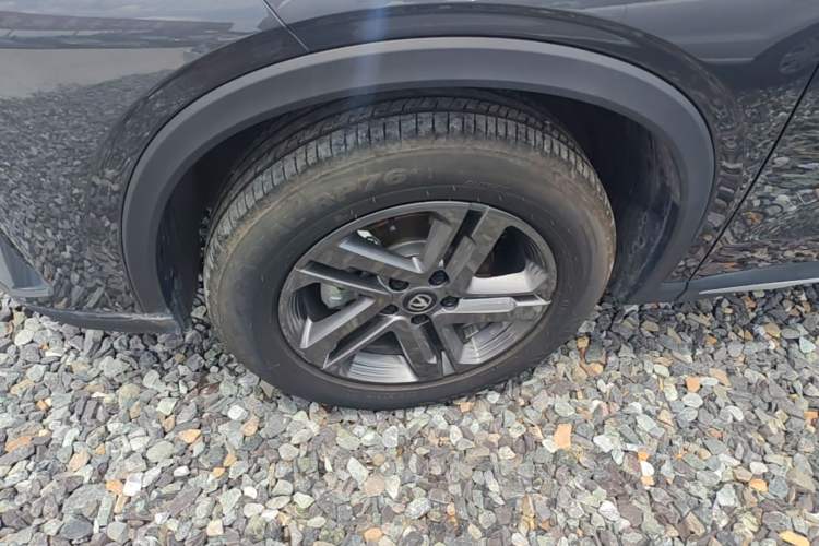 Used CHANGAN X5 PLUS 2026 Model, Second Generation, 1.5T High-Energy PRO Left Front Wheel Hub