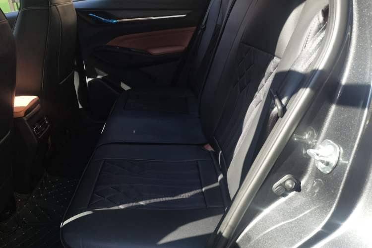 Used CHANGAN X5 PLUS 2026 Model, Second Generation, 1.5T Transcendence PRO Left Rear Seat