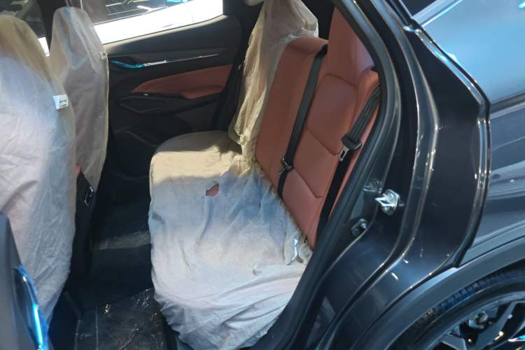 Used CHANGAN X5 PLUS 2026 Model, Second Generation, 1.5T Transcendence PRO Left Rear Seat