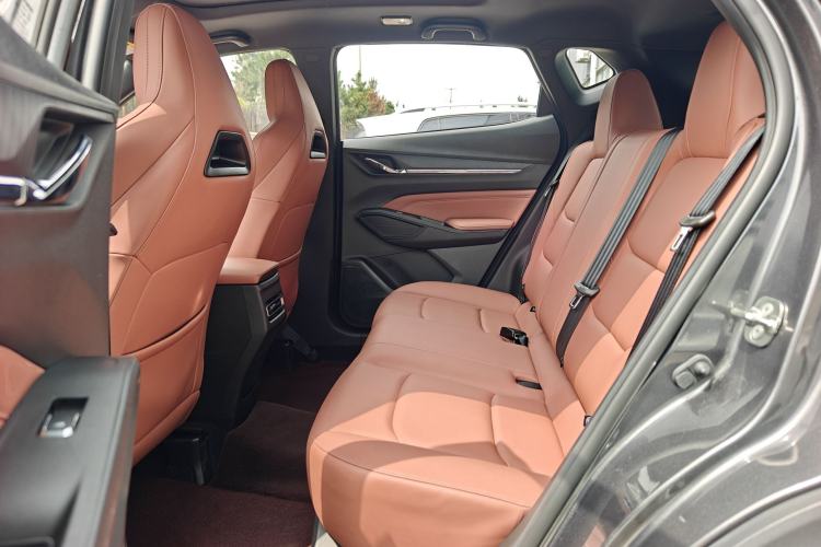 Used CHANGAN X5 PLUS 2026 Model, Second Generation, 1.5T Transcendence PRO Left Rear Seat
