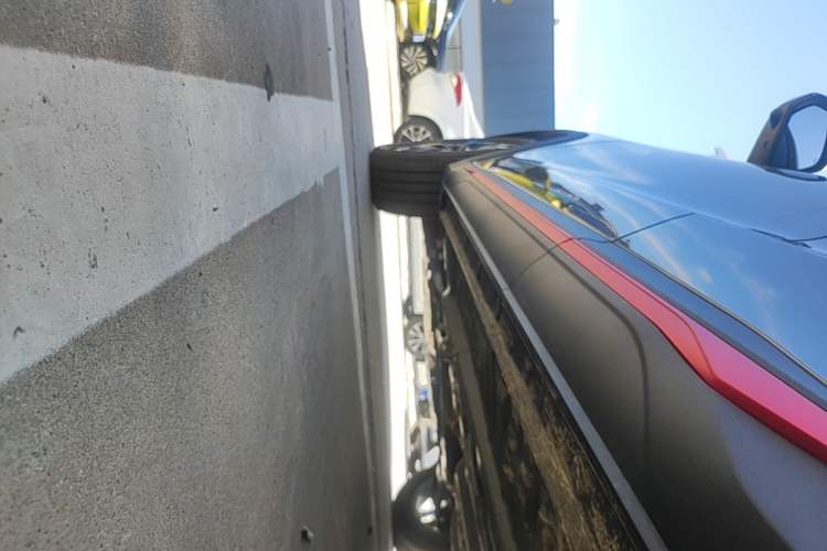 Used CHANGAN X5 PLUS 2026 Model, Second Generation, 1.5T Transcendence PRO Left Side Sill