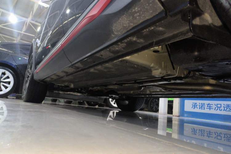 Used CHANGAN X5 PLUS 2026 Model, Second Generation, 1.5T Excellence PRO Left Side Sill