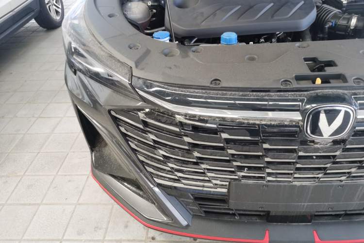 Used CHANGAN X5 PLUS 2026 Model, Second Generation, 1.5T Transcendence PRO Right Front Headlight