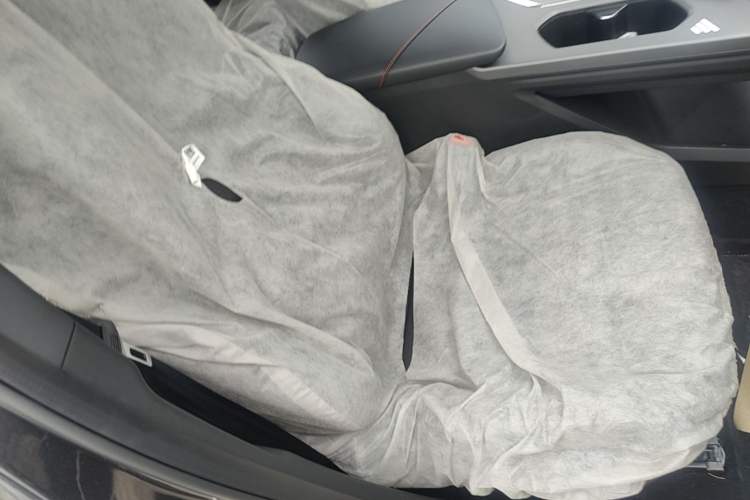Used CHANGAN X5 PLUS 2026 Model, Second Generation, 1.5T High-Energy PRO Right Front Seat
