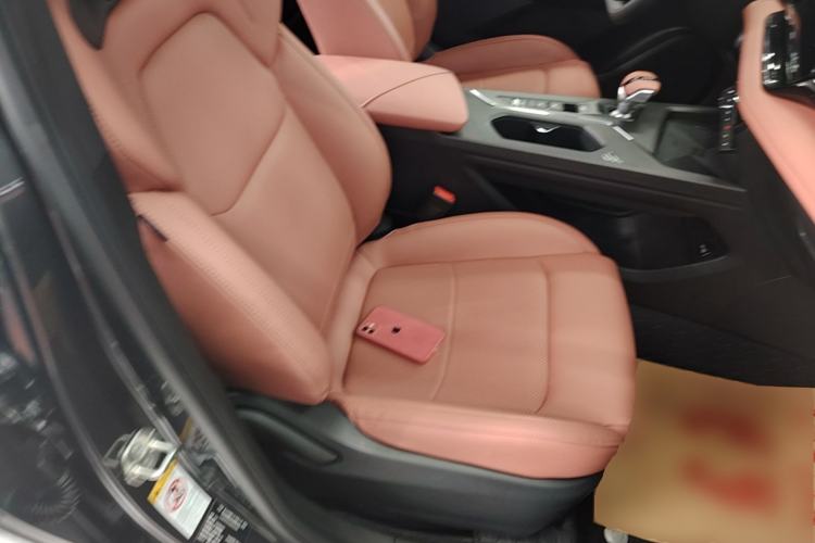 Used CHANGAN X5 PLUS 2026 Model, Second Generation, 1.5T Excellence PRO Right Front Seat