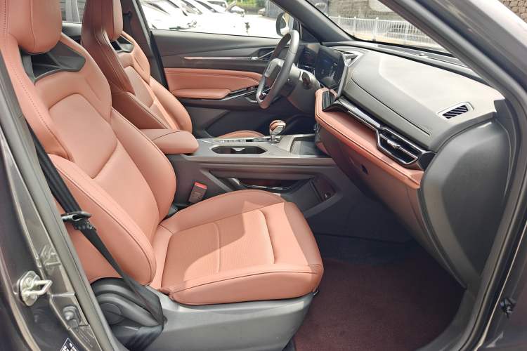 Used CHANGAN X5 PLUS 2026 Model, Second Generation, 1.5T Transcendence PRO Right Front Seat
