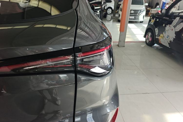 Used CHANGAN X5 PLUS 2026 Model, Second Generation, 1.5T Transcendence PRO Right Rear Taillight