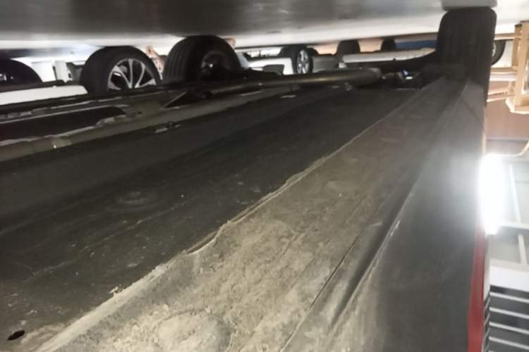 Used CHANGAN X5 PLUS 2026 Model, Second Generation, 1.5T Transcendence PRO Right Side Sill