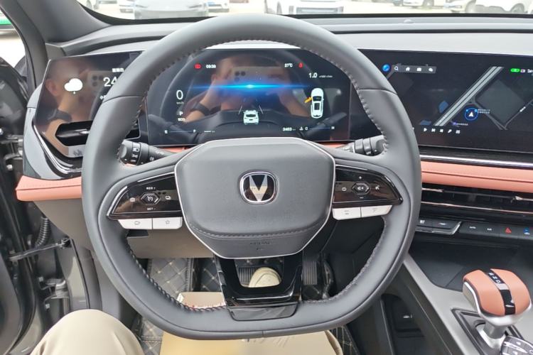Used CHANGAN X5 PLUS 2026 Model, Second Generation, 1.5T Transcendence PRO Steering Wheel