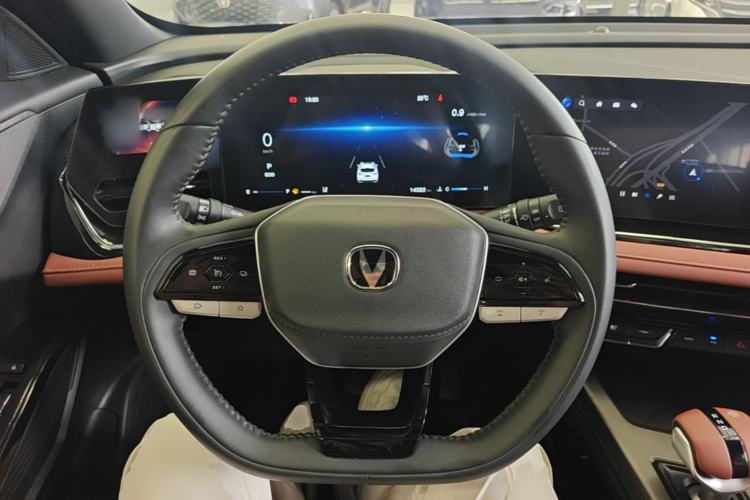 Used CHANGAN X5 PLUS 2026 Model, Second Generation, 1.5T Transcendence PRO Steering Wheel