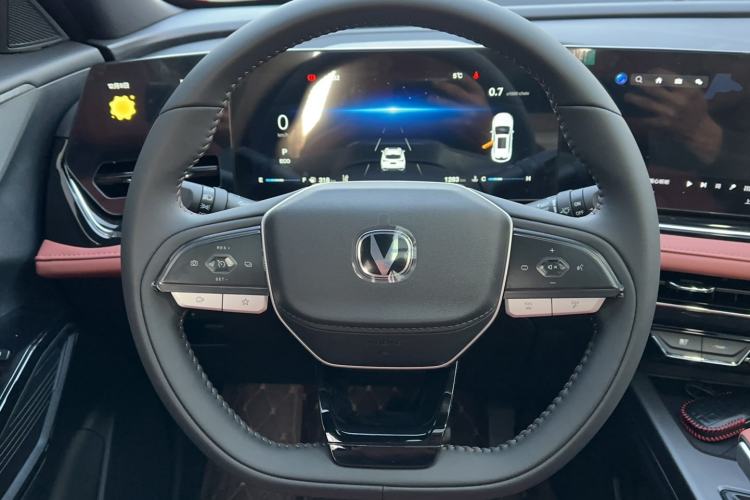 Used CHANGAN X5 PLUS 2026 Model, Second Generation, 1.5T Transcendence PRO Steering Wheel
