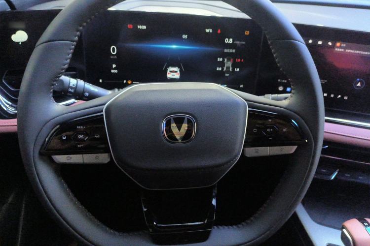Used CHANGAN X5 PLUS 2026 Model, Second Generation, 1.5T Excellence PRO Steering Wheel