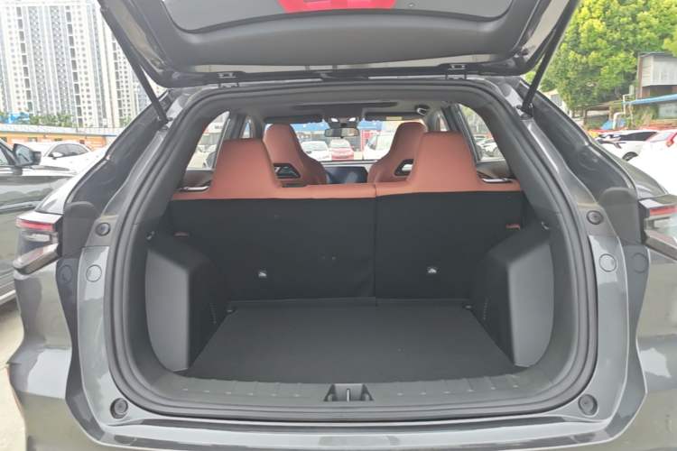 Used CHANGAN X5 PLUS 2026 Model, Second Generation, 1.5T Transcendence PRO Trunk