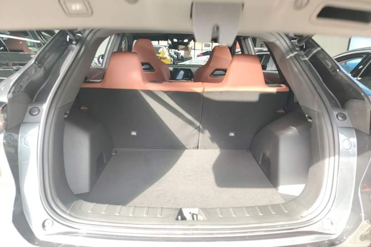 Used CHANGAN X5 PLUS 2026 Model, Second Generation, 1.5T Excellence PRO Trunk