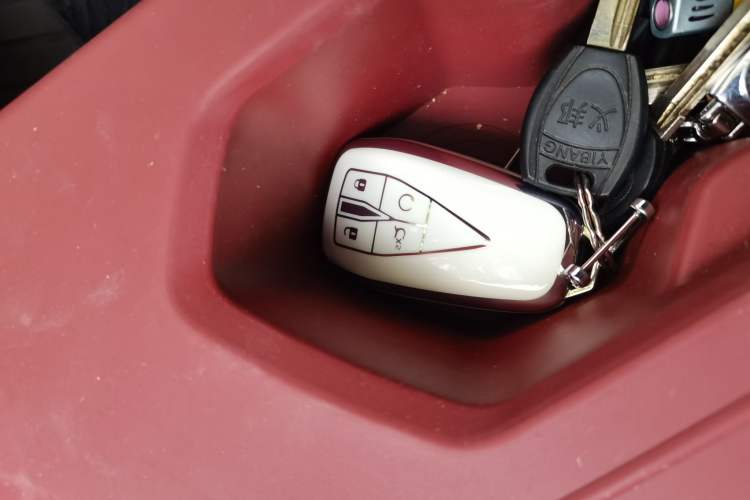 Used CHANGAN X5 PLUS 2026 Model, Second Generation, 1.5T Pioneer PRO Vehicle Key