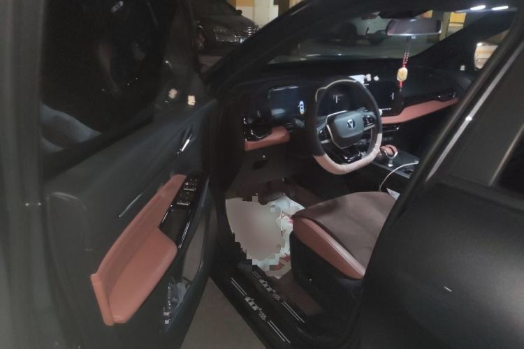 Used CHANGAN X5 PLUS 2026 Model, Second Generation, 1.5T Excellence PRO Driver Seat