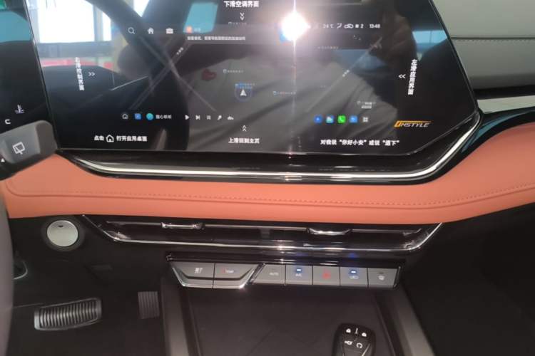 Used CHANGAN X5 PLUS 2026 Model, Second Generation, 1.5T Pioneer PRO Audio And AC Panel